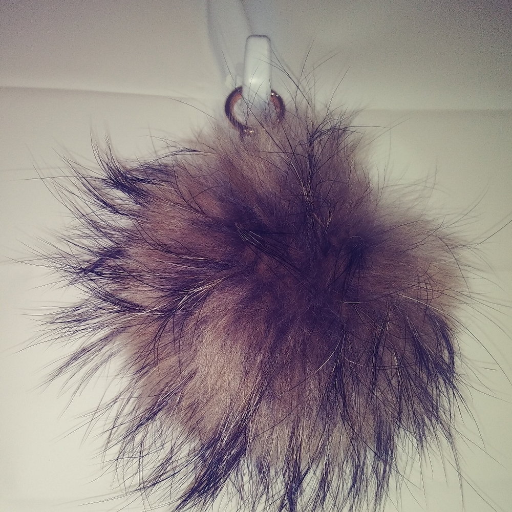 Tan and black Fringe fox fur